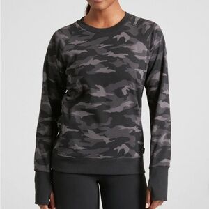 Triumph Camo Crewneck Sweatshirt Black Camo Lux Women's Size Medium Black/Gray